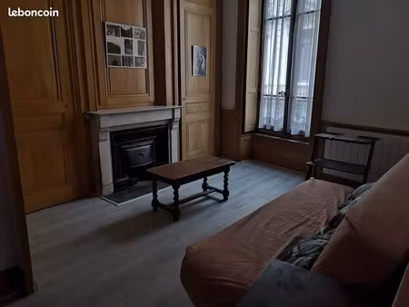 lyon 2 – 64 m² - 2 chambres – proche métro bus tram – ampère/perrache