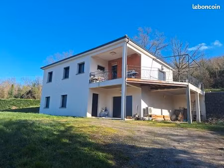 maison sur sous sol 104m2