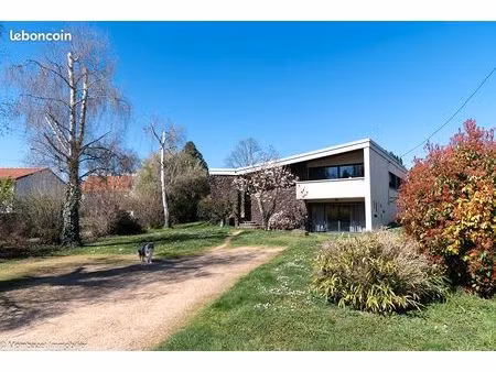maison 5 pièces 123 m²