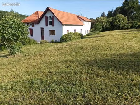 vente maison rénovée de 244 m2 pouvant être divisée en 2 maisons