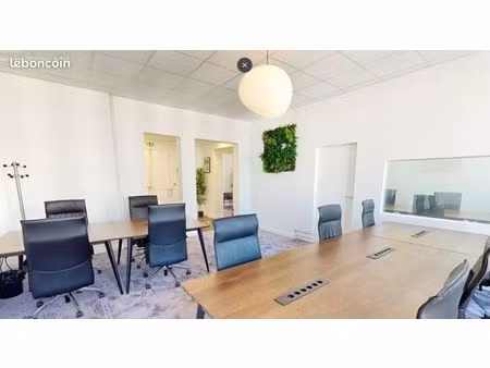 bureaux 150 m²