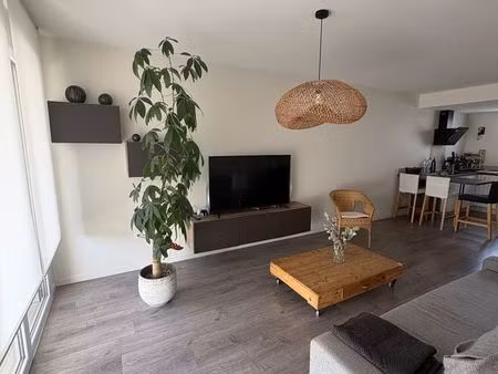illzach – superbe 2 pièces avec terrasse  parking et cave dans résidence récente