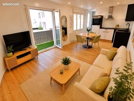 rare à colmar – studio rénové avec petite terrasse  climatisation  parking privatif  cave 