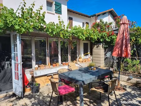 maison 4 pièces 114 m²