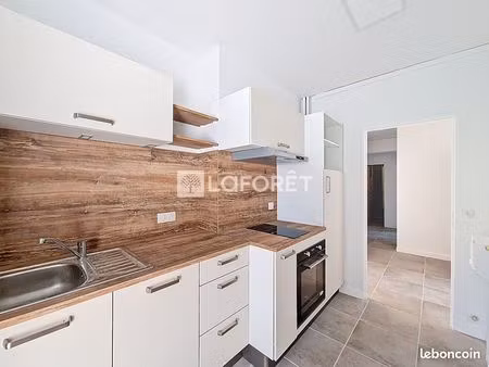 appartement 3 pièces 60 m²