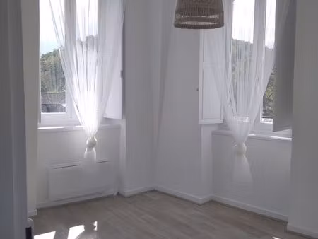 appartement t3 lumineux – 87 m² – dernier étage