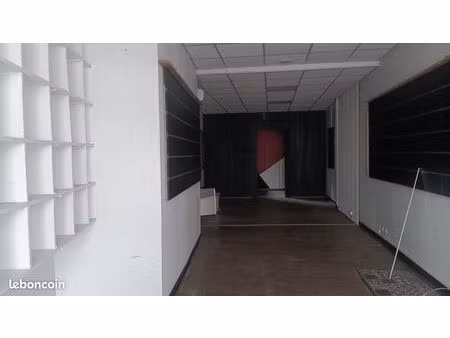 local commercial 51 m²