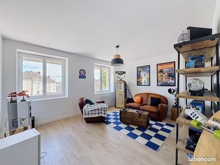 appartement 3 pièces 110 m²