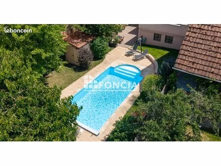 kogenheim villa avec jardin et piscine