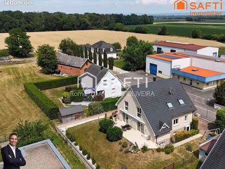 maison 5 pièces 170 m²