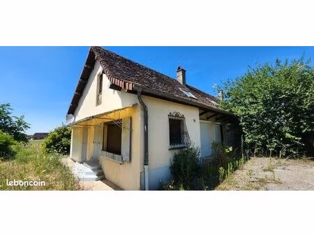 maison 5 pièces 104 m²