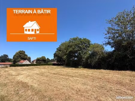 terrain 2311 m² louhans