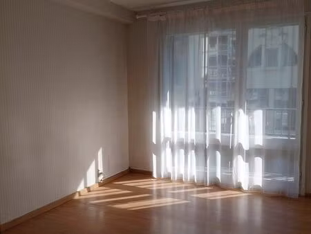 appartement 4 pièces – 82 m2