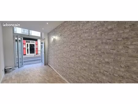local commercial 40 m² amélie-les-bains-palalda