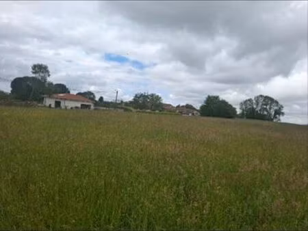 terrain constructible 1200vue sur les pyrénées