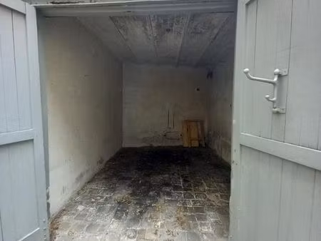 parking 17 m² paris