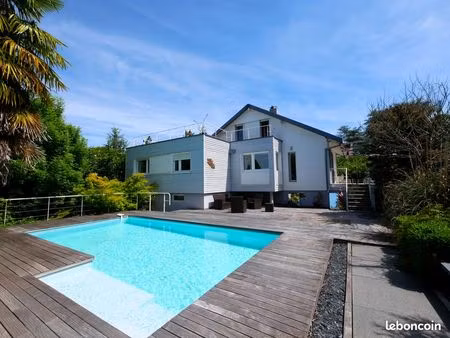 superbe villa sur les hauteurs de brunstatt