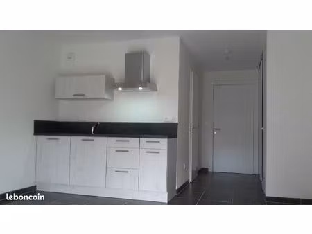 appartement 1 pièce 27 m²