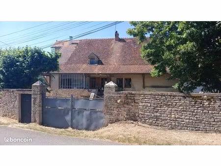 maison 5 pièces 112 m²