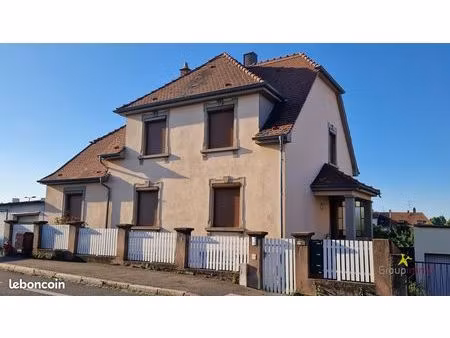 maison 6 pièces 137 m²