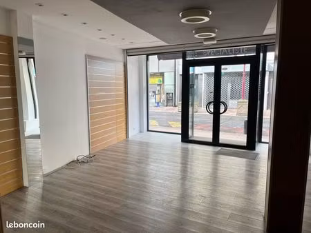 local commercial