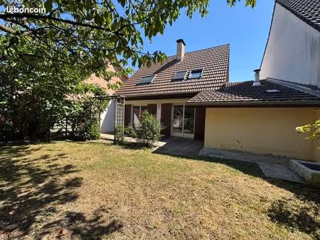 maison 4 pièces 112 m²
