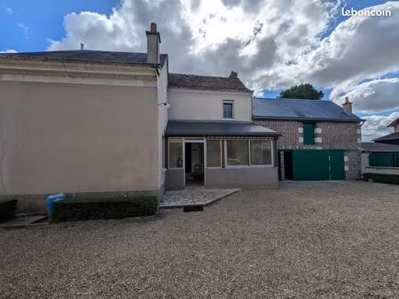 maison 4 pièces 82 m²