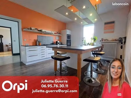 maison 7 pièces 178 m²