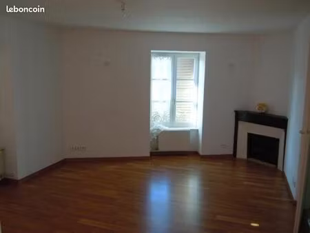 appartement 4 pièces 93 m²
