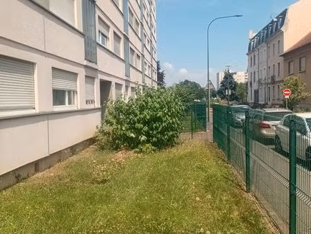 loue un apartement f2 lumineux  spacieux et au calme