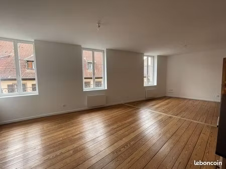 appartement 3 pièces 61 m²