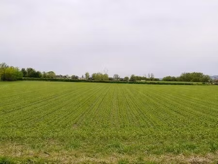terrain 792 m² manziat