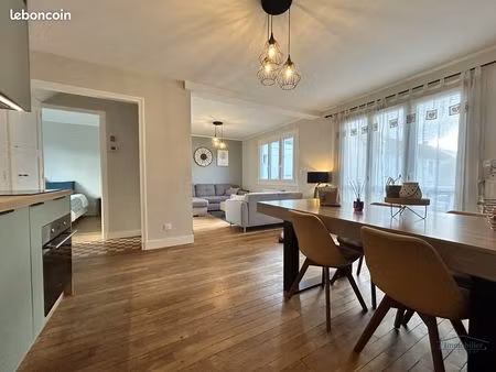 maison 3 pièces 82 m²
