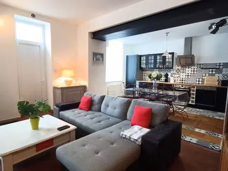 maison familiale 4 chambres centre bourg moncé en belin