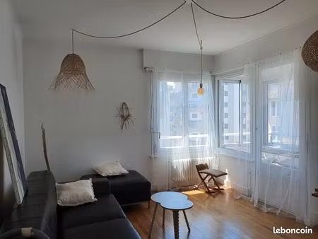 location appartement annecy au mois