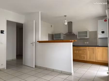 appartement 3 pièces 63 m²