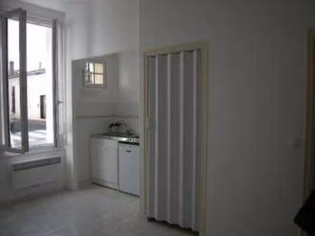 location appartement t1 à talence (33400) : à louer t1 / 23m² talence