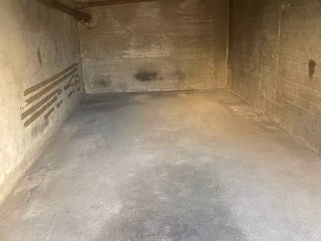 garage fermé 22m2 annecy