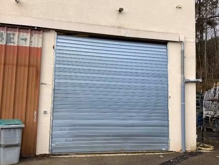 local d activites-88 m2-maquere-a louer