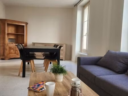 local divers 99 m² la ferte bernard