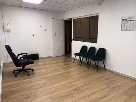 bureau / local commercial à louer