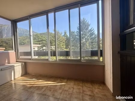 appartement 4 pièces 82 m²