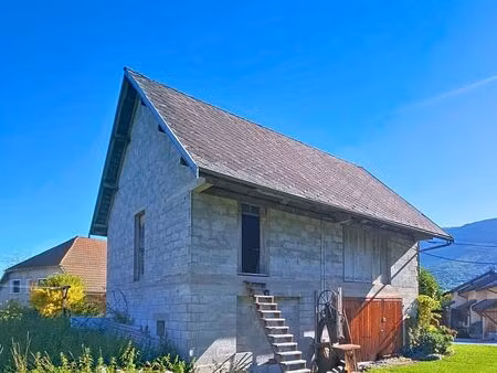 maison 1 pièce 130 m²
