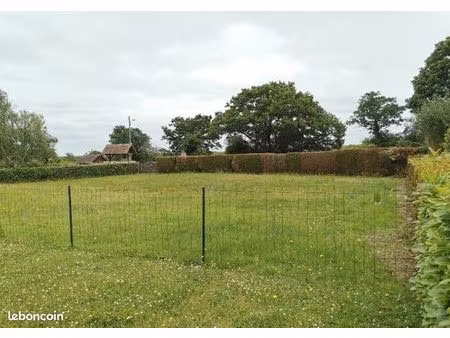 terrain 841 m² saint pierre les elbeuf