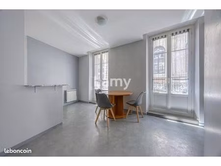 appartement 1 pièce 34 m²