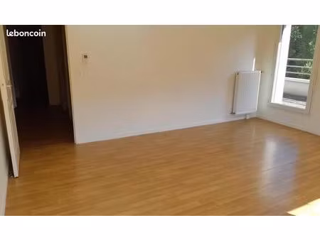 appartement 3 pièces 76 m²