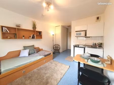 appartement 1 pièce 18 m²