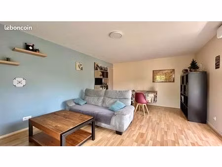 appartement 2 pièces 53 m²