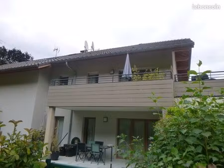 appartement récent  terrasse  garage lathuile