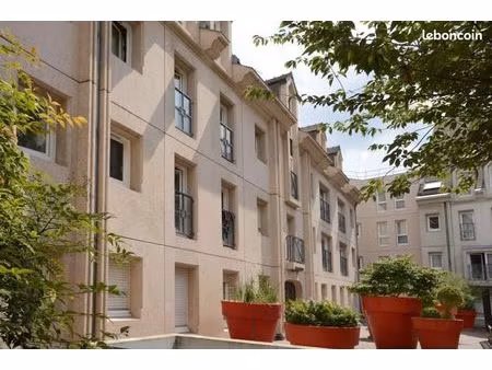 appartement 2 pièces 55 m²